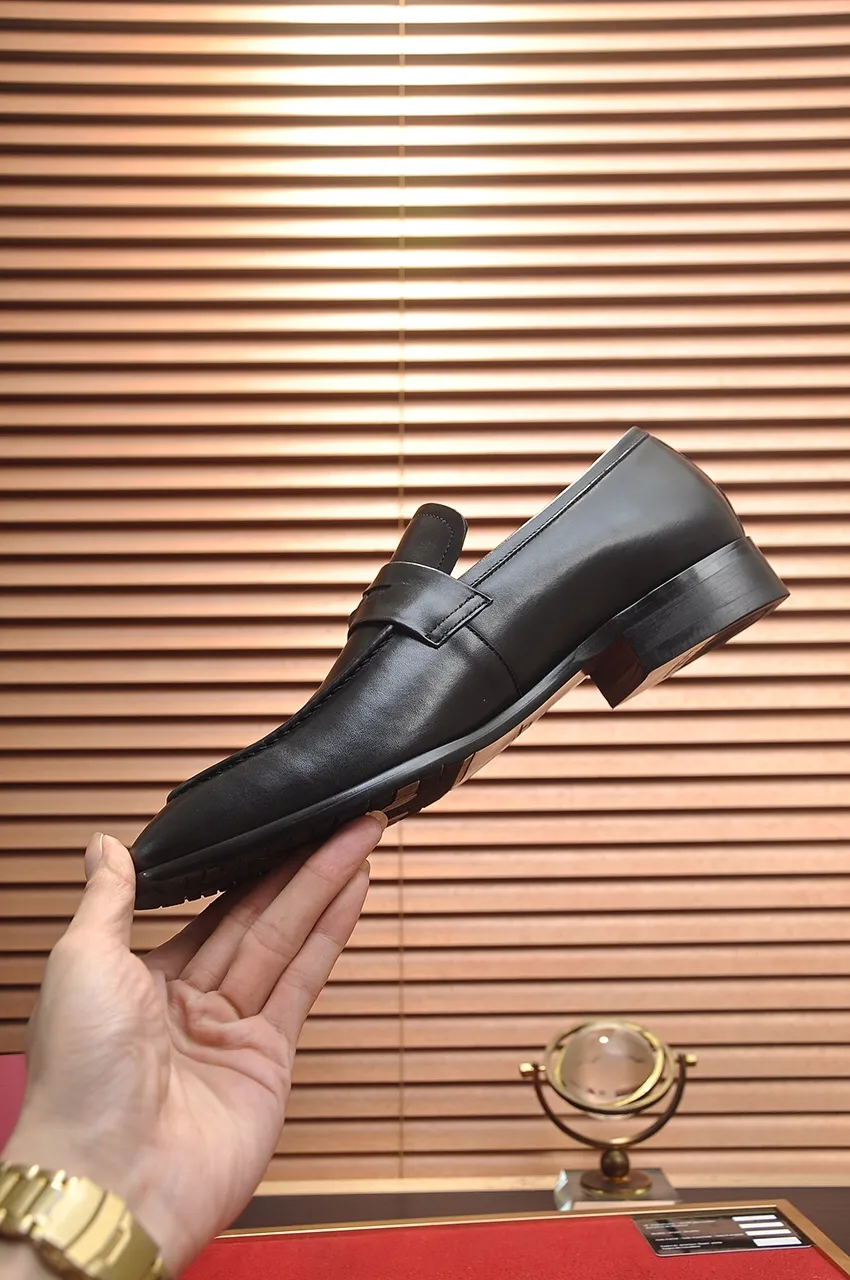 Men's shoes 💰500💶[Ferragamo/Ferragamo] The latest model in the counter. Original imported high-quality cowhide with open edges + imported 🐂 water-dyed cowhide lining + original luxury metal buckle + original combined outsole. Comparison without pressure 38--45 (45 is custom-made and cannot be returned or exchanged)